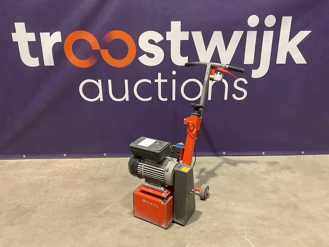 Husqvarna cg200 vloeropruw-/schuurmachine - afbeelding 1 van  5