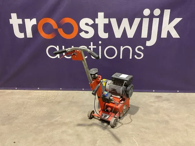 Husqvarna cg200 vloeropruw-/schuurmachine - afbeelding 2 van  5