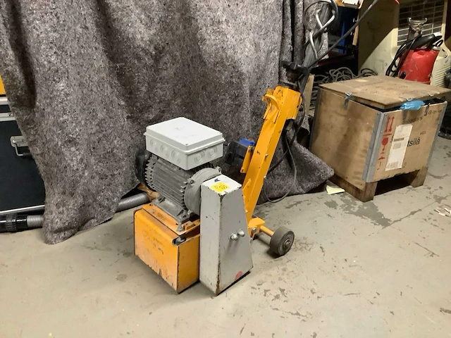 Husqvarna cg200s botonfrees - afbeelding 1 van  5