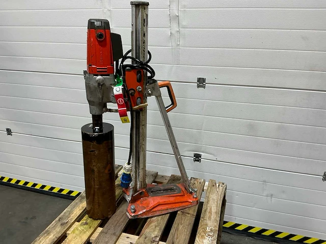 Husqvarna dms 240 kernboormachine - afbeelding 1 van  6