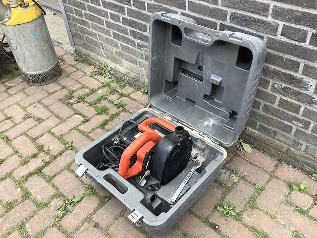 Husqvarna fb-50v muurzaagmachine - afbeelding 1 van  2