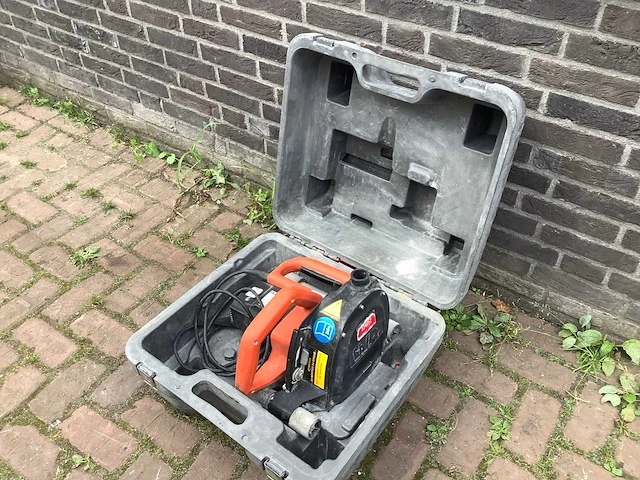 Husqvarna fb-50v muurzaagmachine - afbeelding 1 van  2
