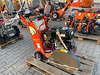 Husqvarna fs400lv asfaltzaagmachine / betonzaagmachine - afbeelding 1 van  13