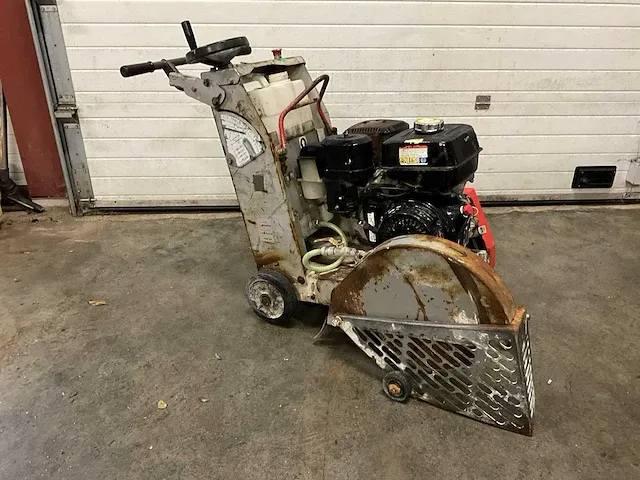 Husqvarna fs400lv betonzaag - afbeelding 2 van  6