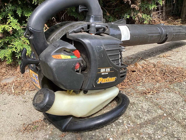 Husqvarna gb320 bladblazer - afbeelding 4 van  6