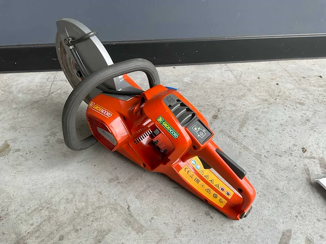Husqvarna k 535i accu doorslijper “body” - afbeelding 2 van  6
