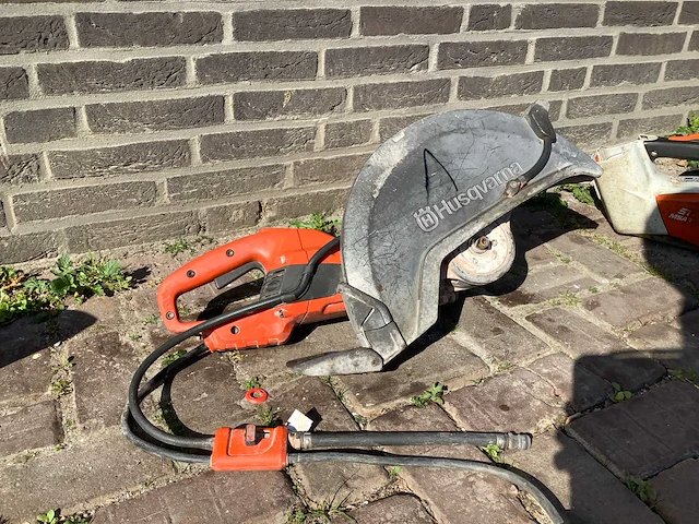 Husqvarna k4000 bandenzaag - afbeelding 2 van  4