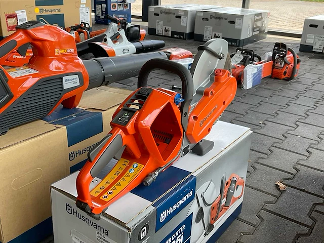 Husqvarna k535i accu doorslijpmachine body - afbeelding 3 van  4
