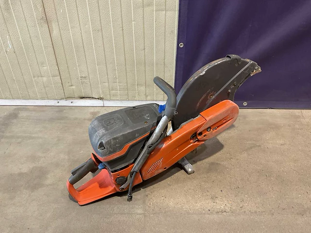 Husqvarna k970 bandenzaag - afbeelding 2 van  4