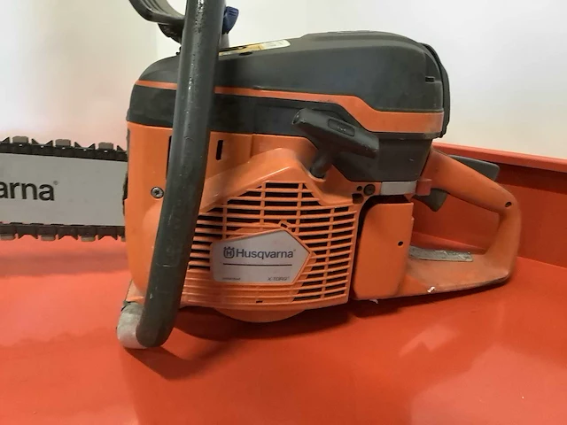 Husqvarna k970 betonkettingzaag - afbeelding 2 van  5