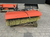 Husqvarna pt26d commercial 4x4 zitmaaier met aanbouwdelen - afbeelding 13 van  43