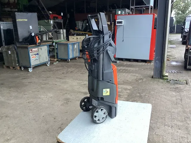 Husqvarna pw 235 hogedrukreiniger - afbeelding 3 van  4