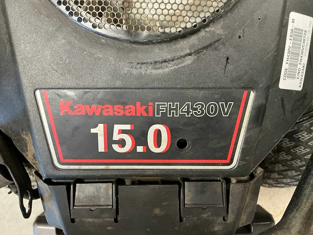 Husqvarna r15v2 zitmaaier - afbeelding 6 van  20