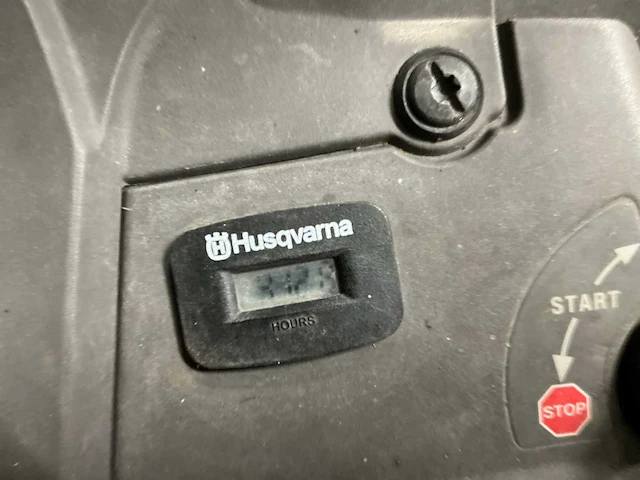 Husqvarna r15v2 zitmaaier - afbeelding 10 van  20