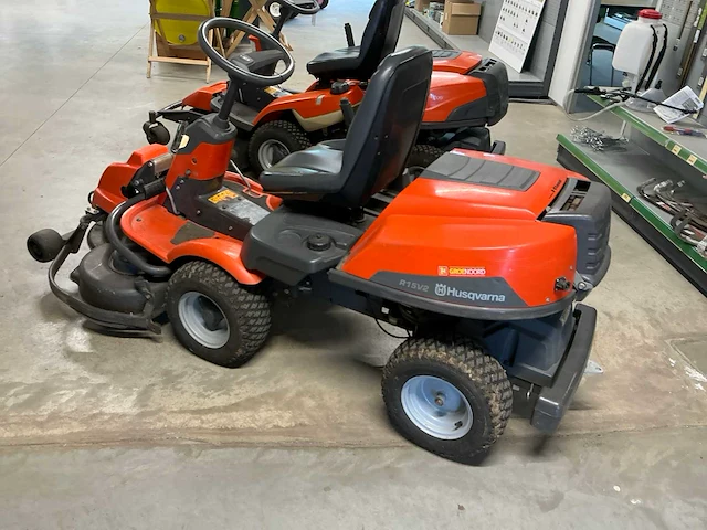 Husqvarna r15v2 zitmaaier - afbeelding 19 van  20