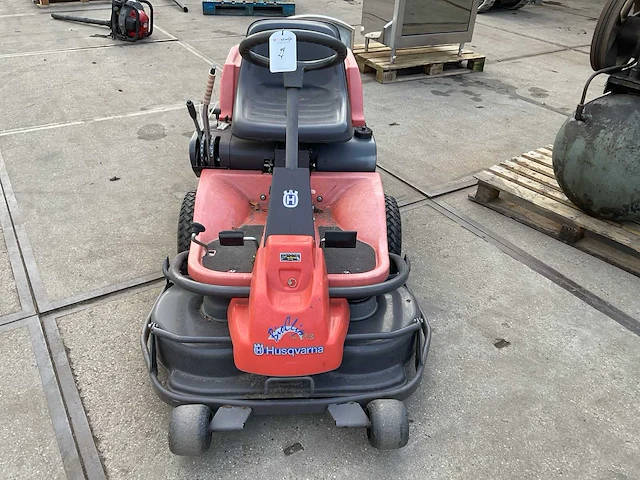 Husqvarna rider 13 zitmaaier - afbeelding 2 van  9