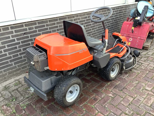 Husqvarna rider 13c zitmaaier - afbeelding 2 van  5