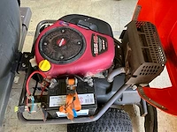 Husqvarna rider 16 zitmaaier - afbeelding 9 van  13