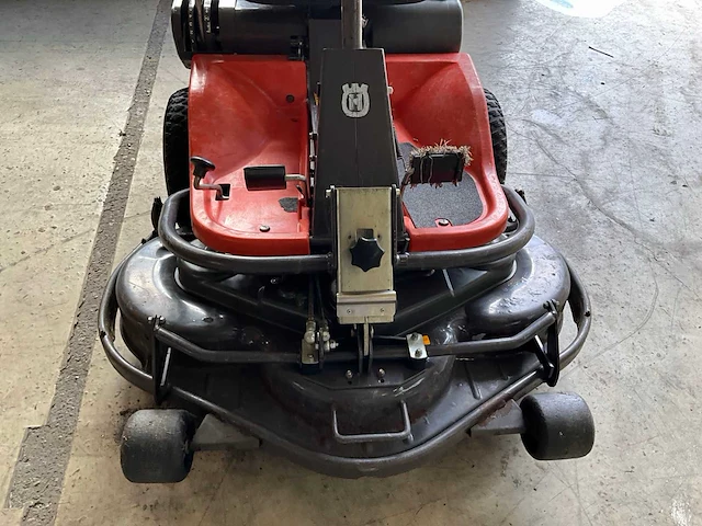 Husqvarna rider 16 zitmaaier - afbeelding 13 van  13