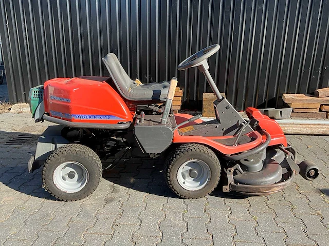 Husqvarna rider pro 15 zitmaaier - afbeelding 13 van  16