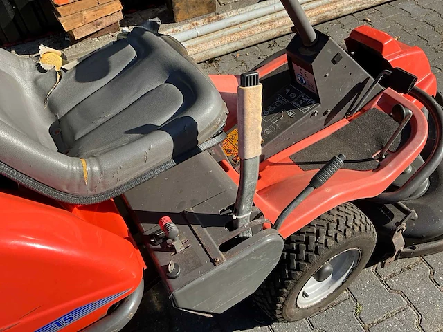 Husqvarna rider pro 15 zitmaaier - afbeelding 16 van  16