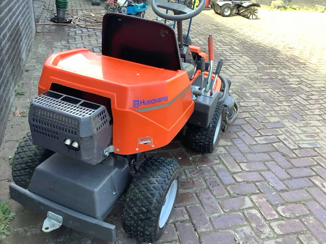 Husqvarna rider11c zitmaaier - afbeelding 3 van  6