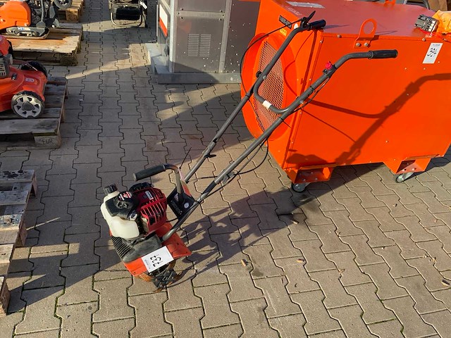 Husqvarna t300rh grondfrees - afbeelding 1 van  5