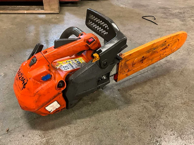 Husqvarna t435 kettingzaag - afbeelding 3 van  5