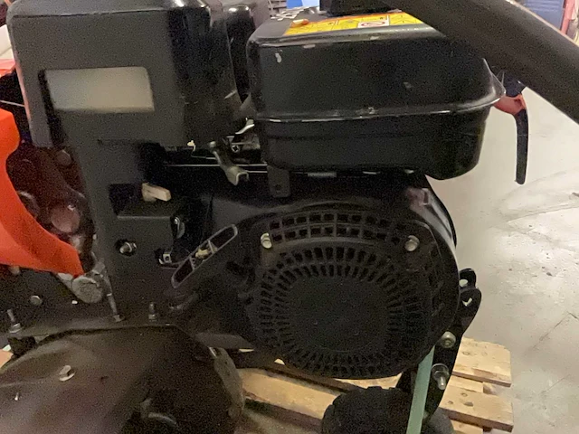 Husqvarna tf536 grondfrees - afbeelding 4 van  7