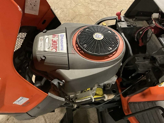 Husqvarna ts346 zitmaaier - afbeelding 8 van  10