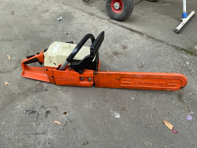 Husqvarna type 50 kettingzaag - afbeelding 3 van  6