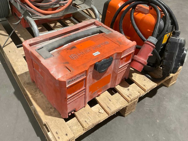 Husqvarna wandzaag frame - afbeelding 6 van  9