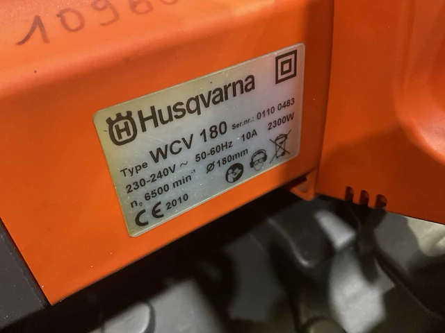 Husqvarna wcv 180 sleuvenfreesmachine - afbeelding 3 van  5