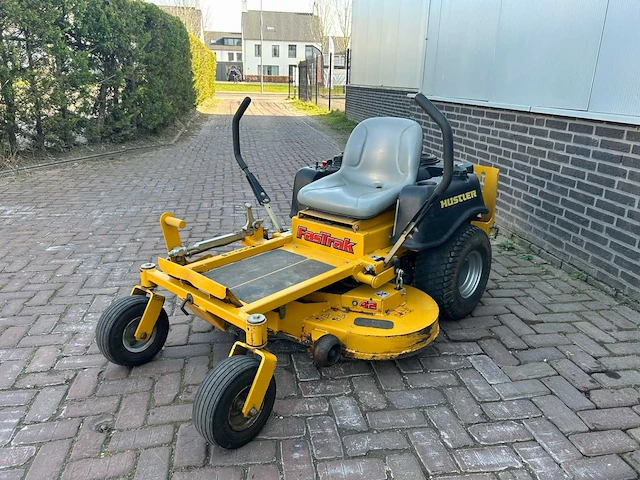 Hustler fastrak zitmaaier - afbeelding 1 van  7