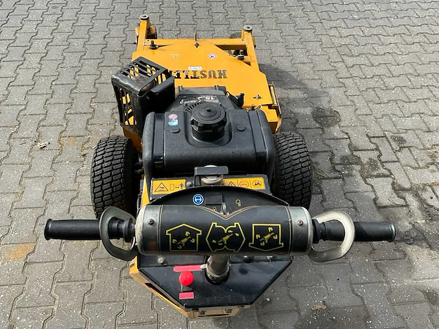 Hustler gazonmaaier - afbeelding 13 van  15