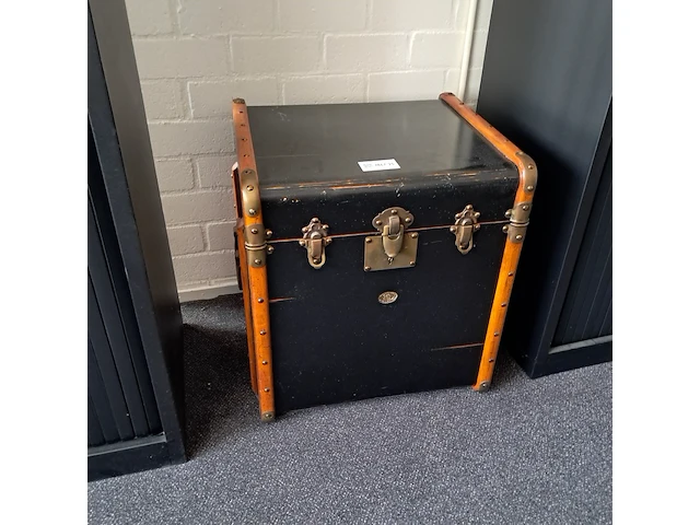 Hutkoffer authentic models, hout - afbeelding 1 van  6