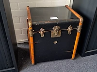 Hutkoffer authentic models, hout - afbeelding 1 van  6