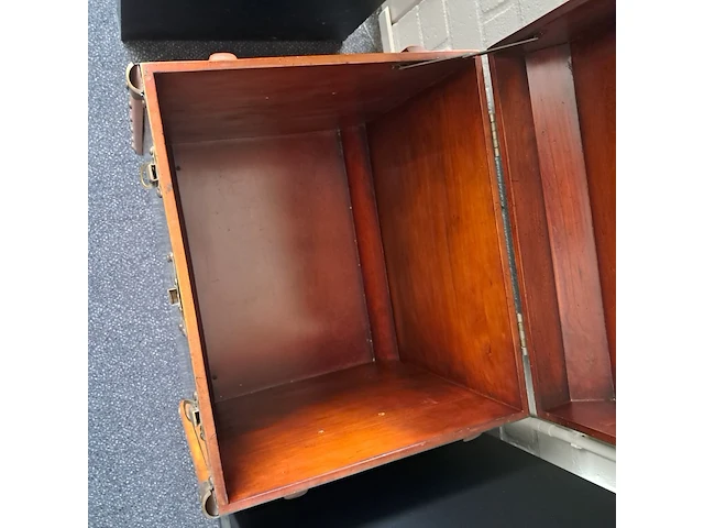 Hutkoffer authentic models, hout - afbeelding 5 van  6