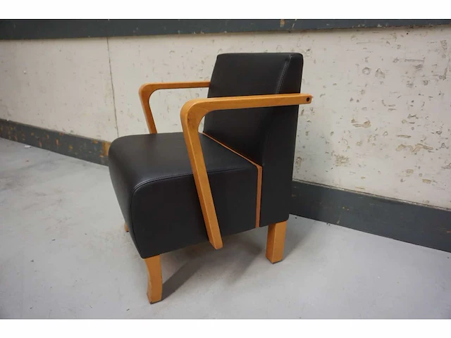 Hutten - fauteuil (8x) - afbeelding 2 van  4