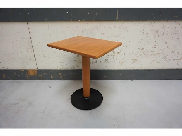 Hutten - restauranttafel (4x) - afbeelding 1 van  3