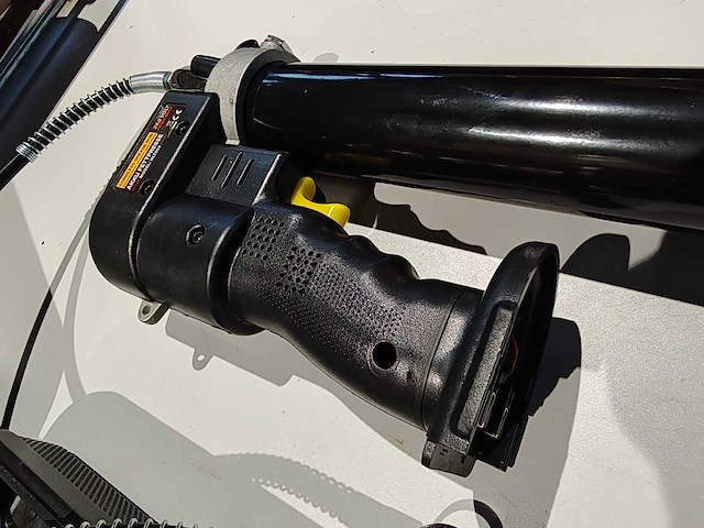 Huttenberg - 2025 - 24 volt - accu vetspuit - afbeelding 13 van  14