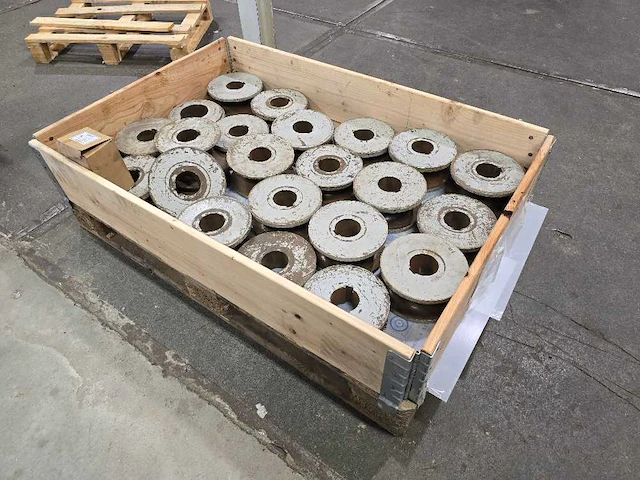 Huvema - 2023 - mip 65 t - profielbuigmachine - afbeelding 2 van  12