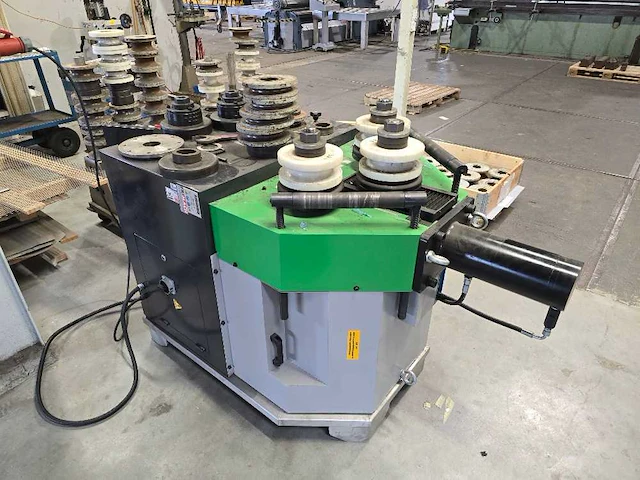 Huvema - 2023 - mip 65 t - profielbuigmachine - afbeelding 7 van  12