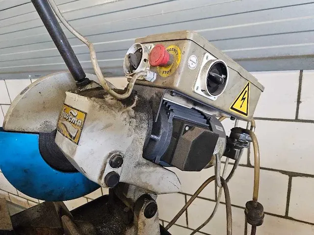 Huvema - hu 250 dv - afkortcirkelzaagmachine - afbeelding 5 van  7