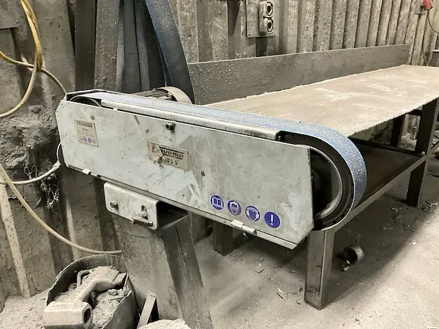 Huvema backstand schuurmachine - afbeelding 4 van  7