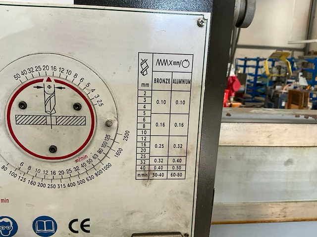 Huvema crdm 3040x12-1 radiaalboormachine - afbeelding 2 van  19