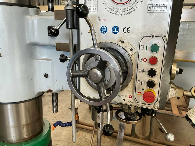 Huvema crdm 3040x12-1 radiaalboormachine - afbeelding 3 van  19