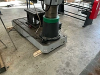 Huvema crdm 3040x12-1 radiaalboormachine - afbeelding 15 van  19