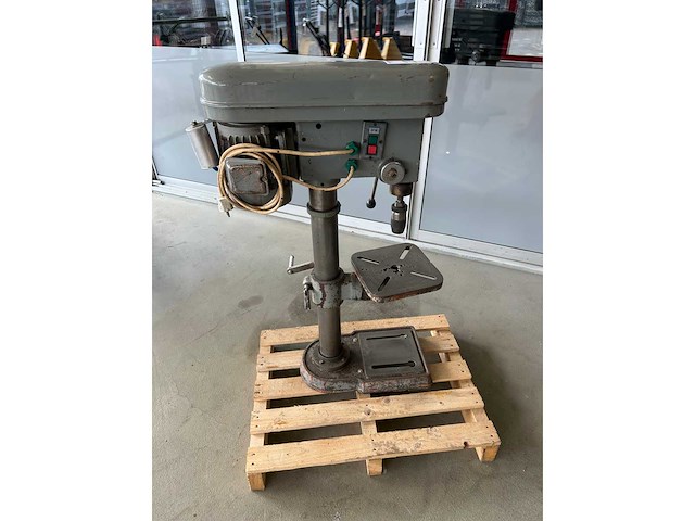 Huvema hu-16 kolomboormachine - afbeelding 3 van  6