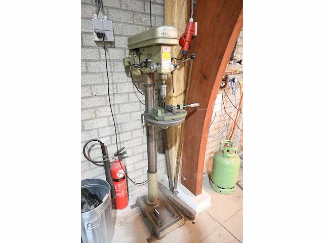 Huvema hu-19 kolomboormachine - afbeelding 2 van  5